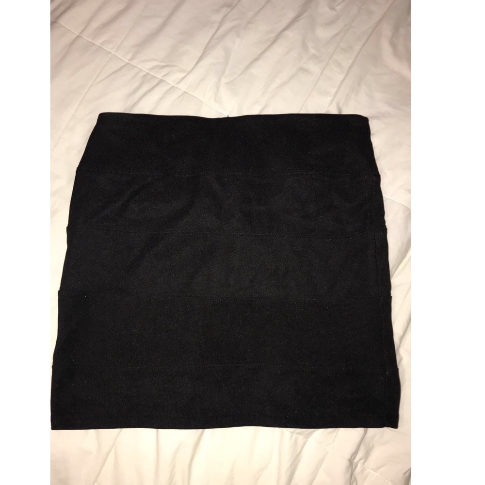 Black skirt